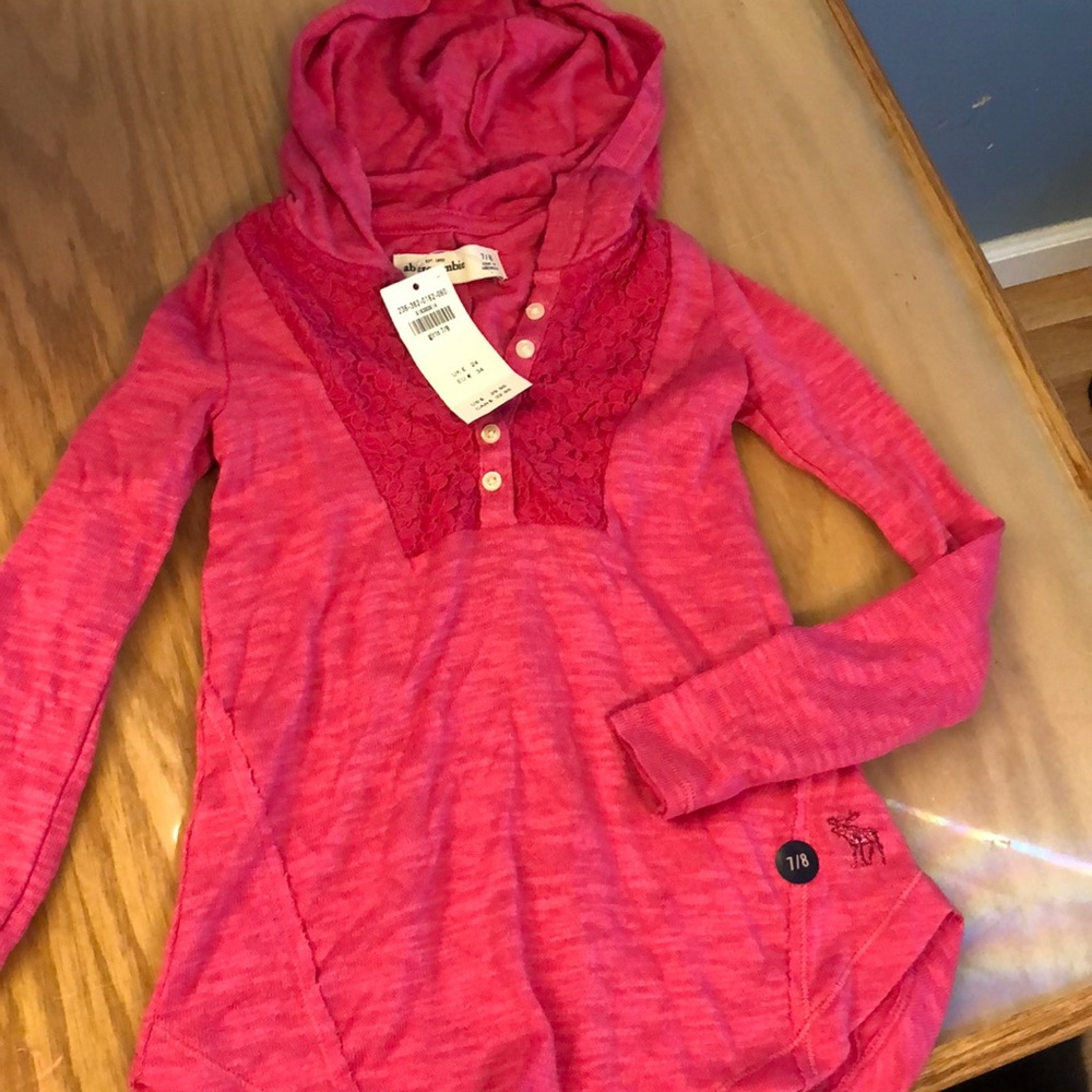 Girls Abercrombie shirt with hood 7/8 (5/6)